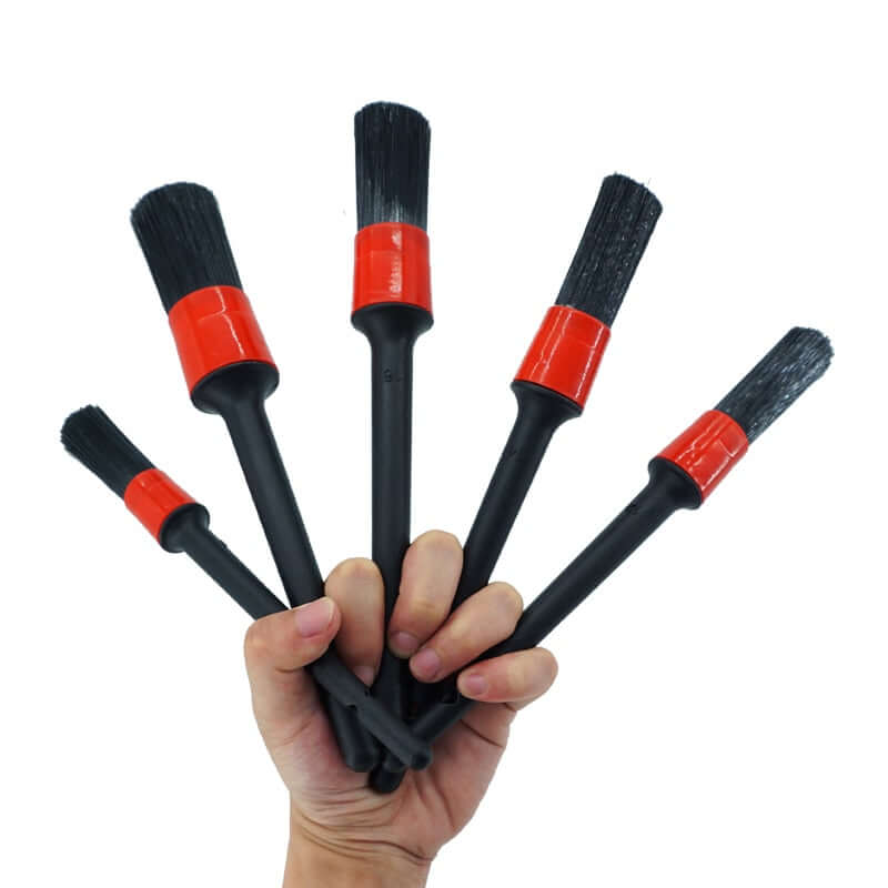 Kit escovas para limpeza interna automotiva